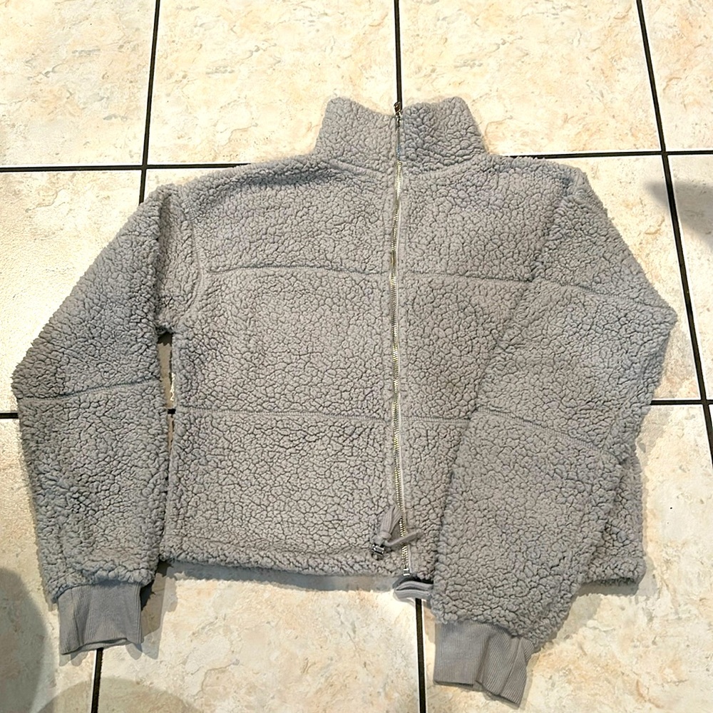 Grey Sherpa Cotton on Cropped Sweater